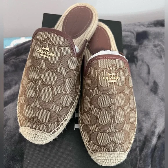 COACH SANDALS - Picture 2 of 7